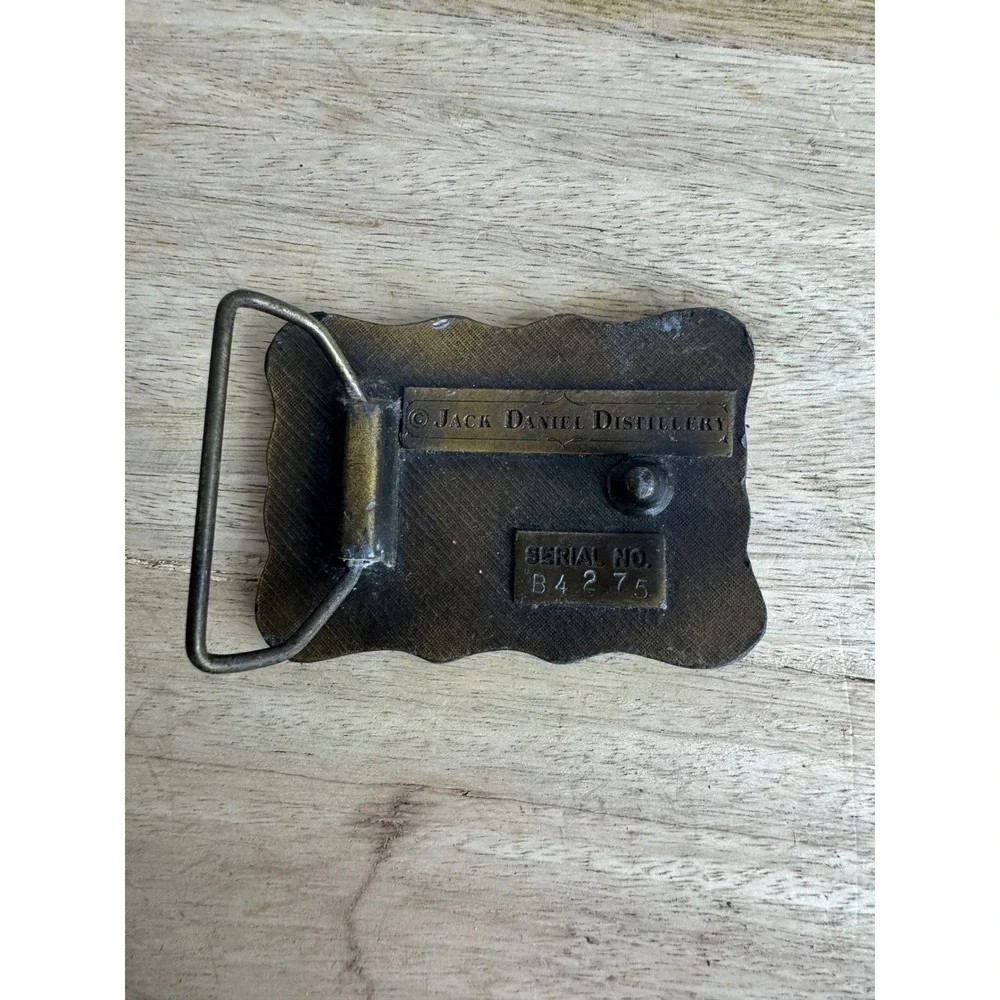 Jack Daniels Old No7 Whiskey Belt Buckle Serial B4275 Antique Brass Tone Scallop
